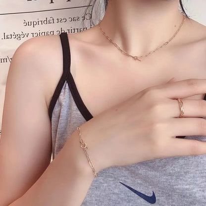 Halskette mit geriffelter Kette und T-Steg
