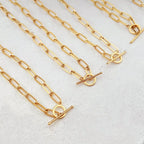 Halskette mit geriffelter Kette und T-Steg