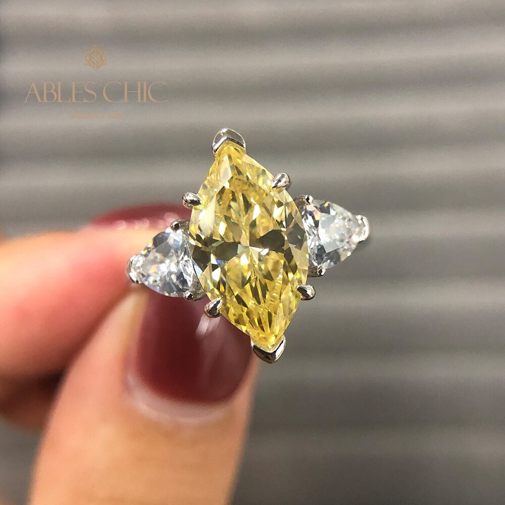 Diamant-Verlobungsring mit 3 Steinen R0313