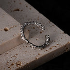 Alien-Ring aus geschmolzenen Perlen R1179