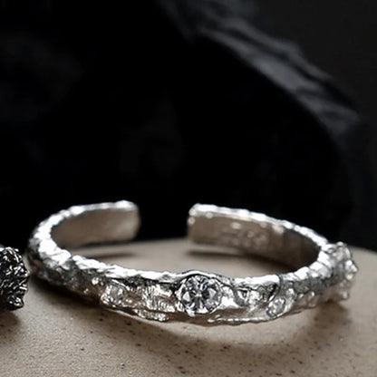 Alien Textur CZ Ring R1268