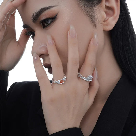 Granatring mit Alien-Textur und Zirkonia R1248