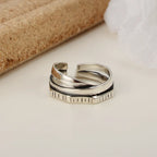 Antiker Ring mit Schraubenstruktur R141
