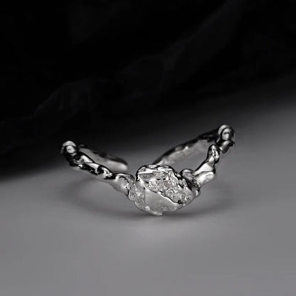 Unregelmäßiger Ring mit Rindenstruktur R1275