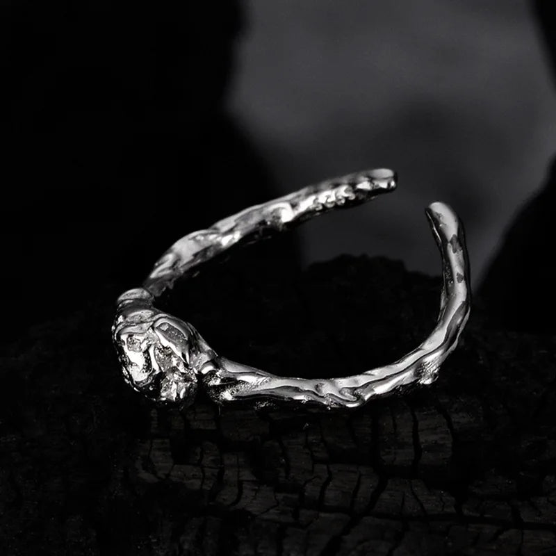 Unregelmäßiger Ring mit Rindenstruktur R1275