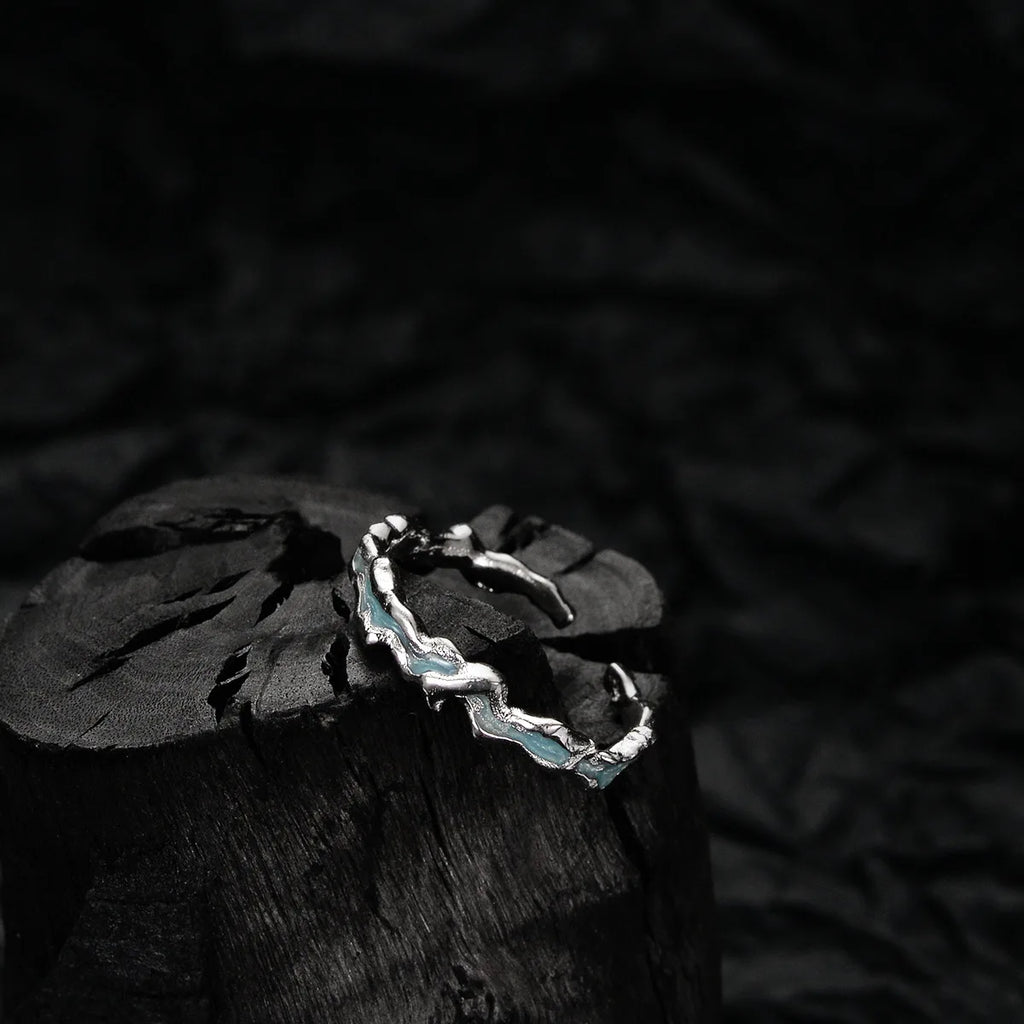Unregelmäßiger Ring aus mintgrünem Emaille R1176