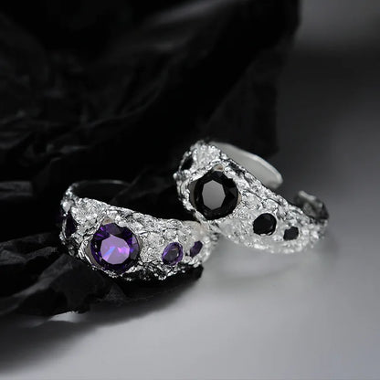 Klobiger Ring mit Alien-Textur R1232