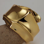 Klobiger unregelmäßiger offener Ring R1066