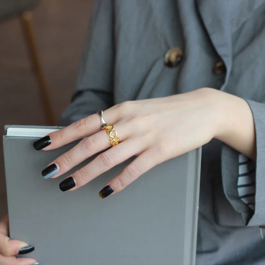 Massiver Ring mit geometrischen Gliedern R1149