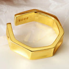 Dicker geometrischer Ring R1153