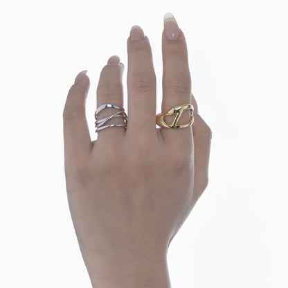 Unregelmäßiger filigraner offener Ring R1113