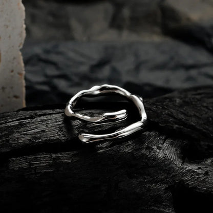 Ring mit unregelmäßigem Alien-Muster R124