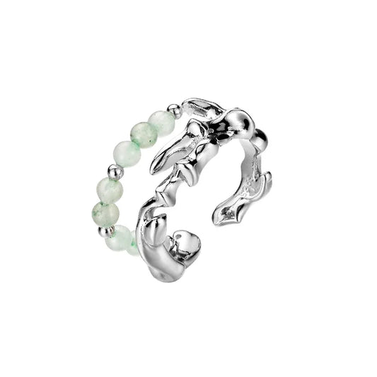 Unregelmäßiger Ring aus Jadeperlen R1171