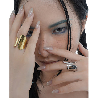 Breiter Avantgarde-Ring R1047