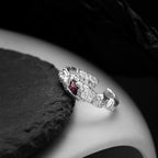 Robuster Ring mit Marquise-Zirkon R1191