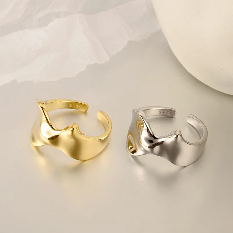 Unregelmäßiger offener abstrakter Ring R1146