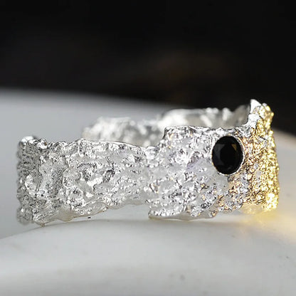 Mattierter, klobiger, unregelmäßiger Ring R1210