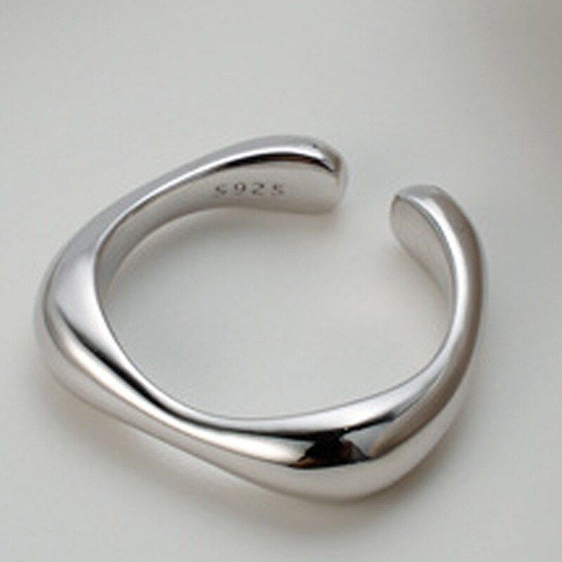 Geschmolzener Flüssigkeitsbandring R1140