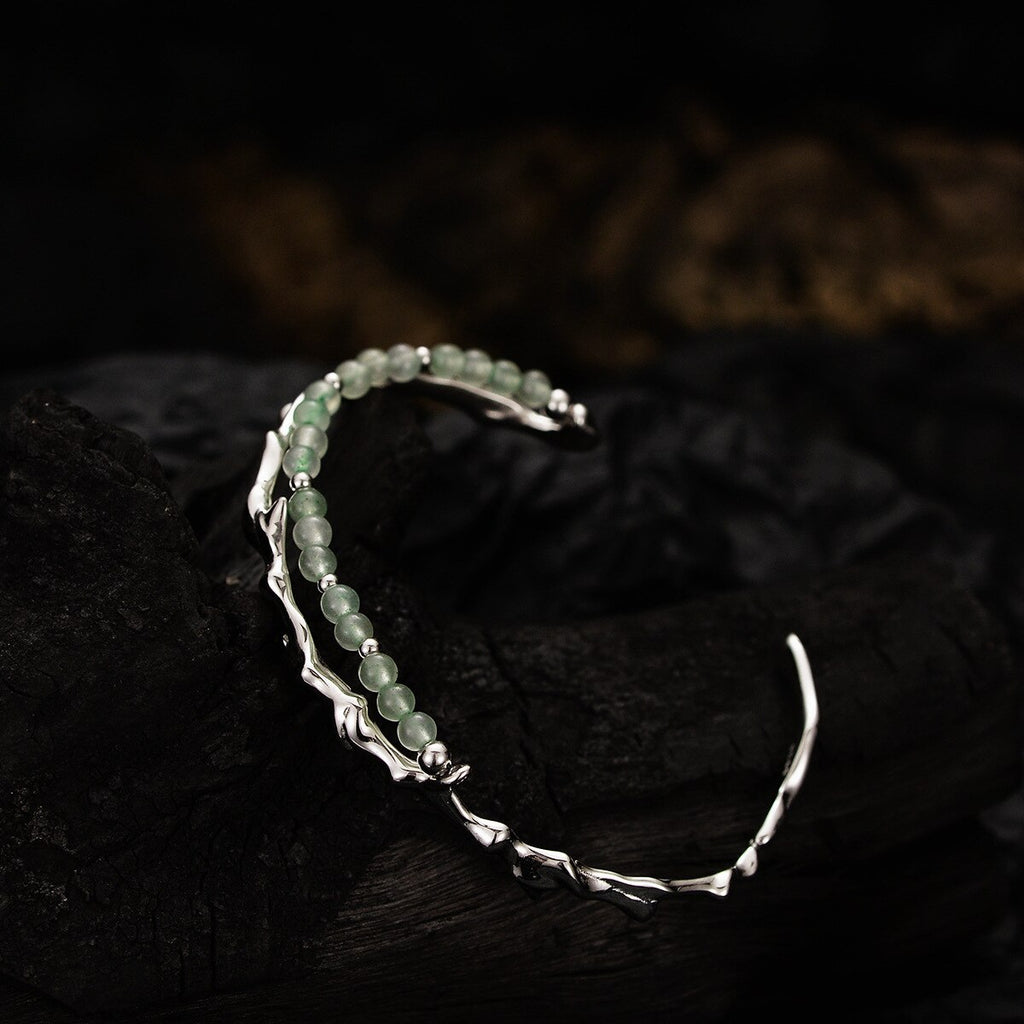 Jade Perlen Unregelmäßiger Armreif B1008