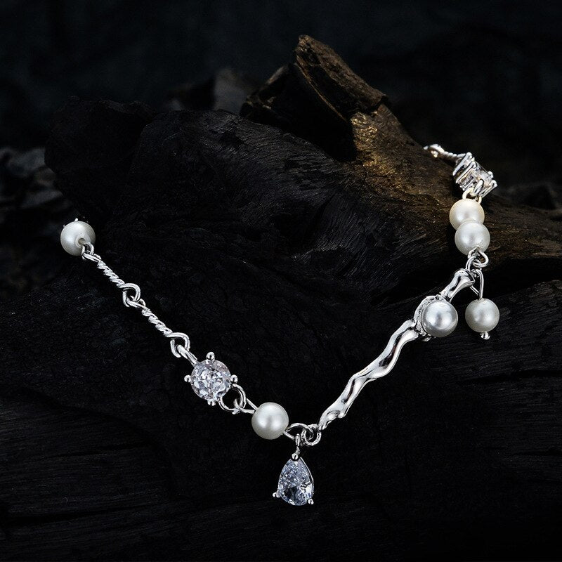 Perlenarmband mit mehreren Ketten B1019
