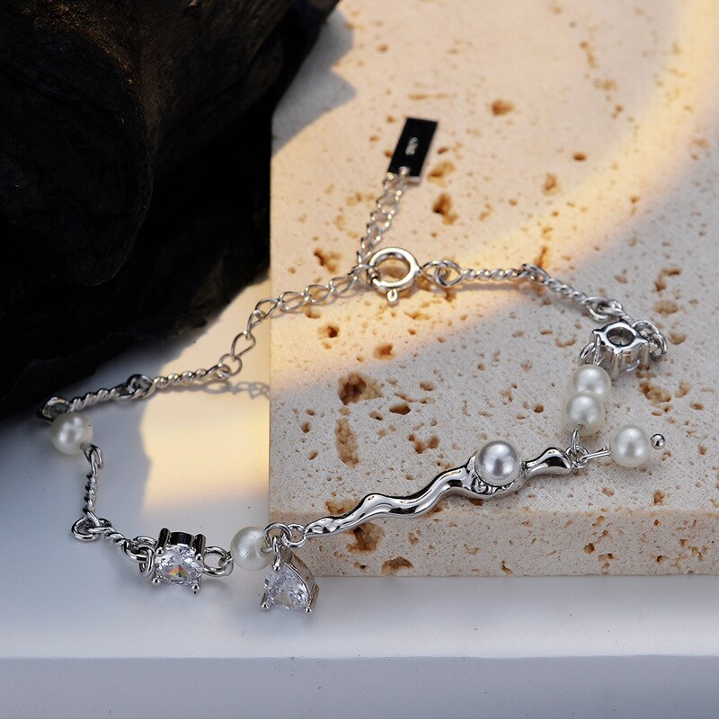 Perlenarmband mit mehreren Ketten B1019