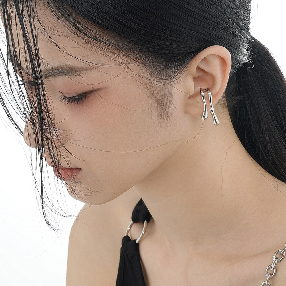 Verspielte Liquid Ear Cuffs E1196 1 Stück