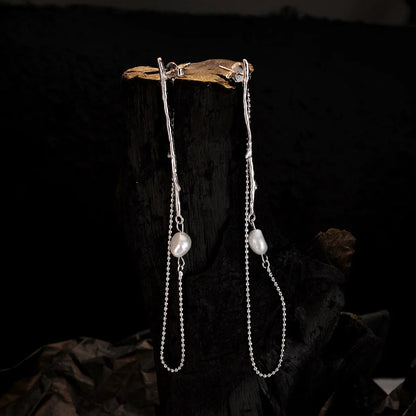 Borque Perlen-Ohrring mit langer Kette E1179