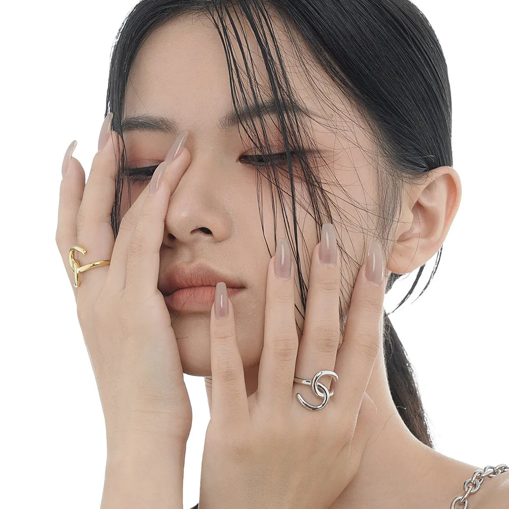 Offener Ring aus dickem Draht R1056