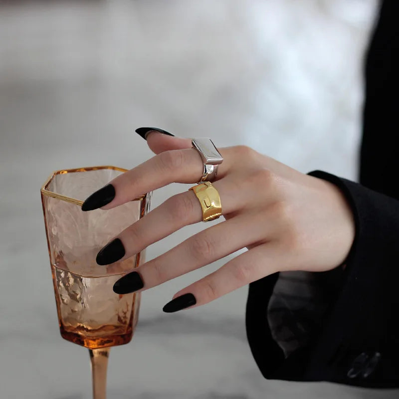 Breiter, klobiger Facettenring R1011