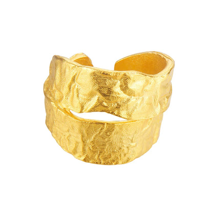 Breiter Ring mit gehämmertem Muster R149