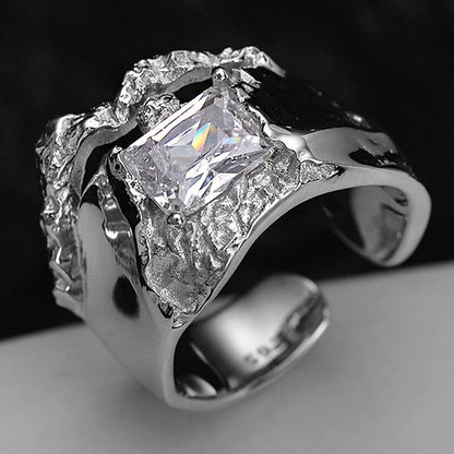 Ring mit quadratischem Stein und Alien-Muster R1198