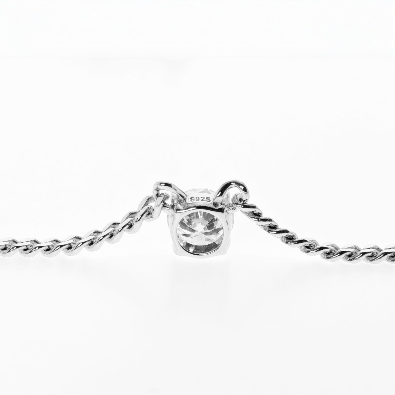 Solitiare Moissanite Curb Chain Necklace