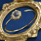 Brüllender Löwe Armreif D1009