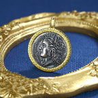 Anhänger mit griechischer Münze von Demeter, N1030