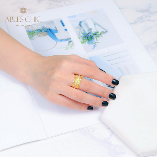 Gebürsteter Ring mit Blattmuster 5480