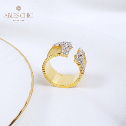 Blumenring mit Zirkonia-Verzierung 5572