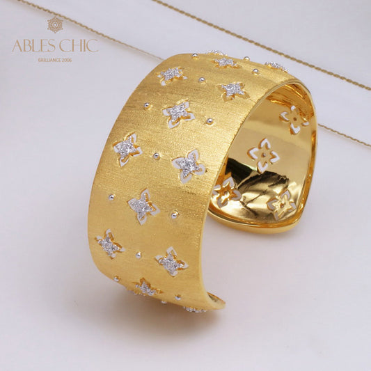 Breites Armband mit keltischem Kleeblatt 5059