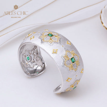 Dichtes Laubsägen-Smaragd-Blumenarmband 5232