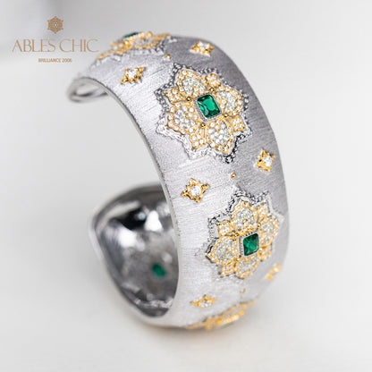 Dichtes Laubsägen-Smaragd-Blumenarmband 5232