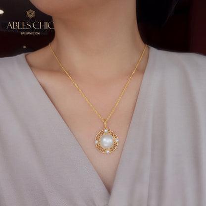 Mabe Pearl Mesh Disc Anhänger 5956