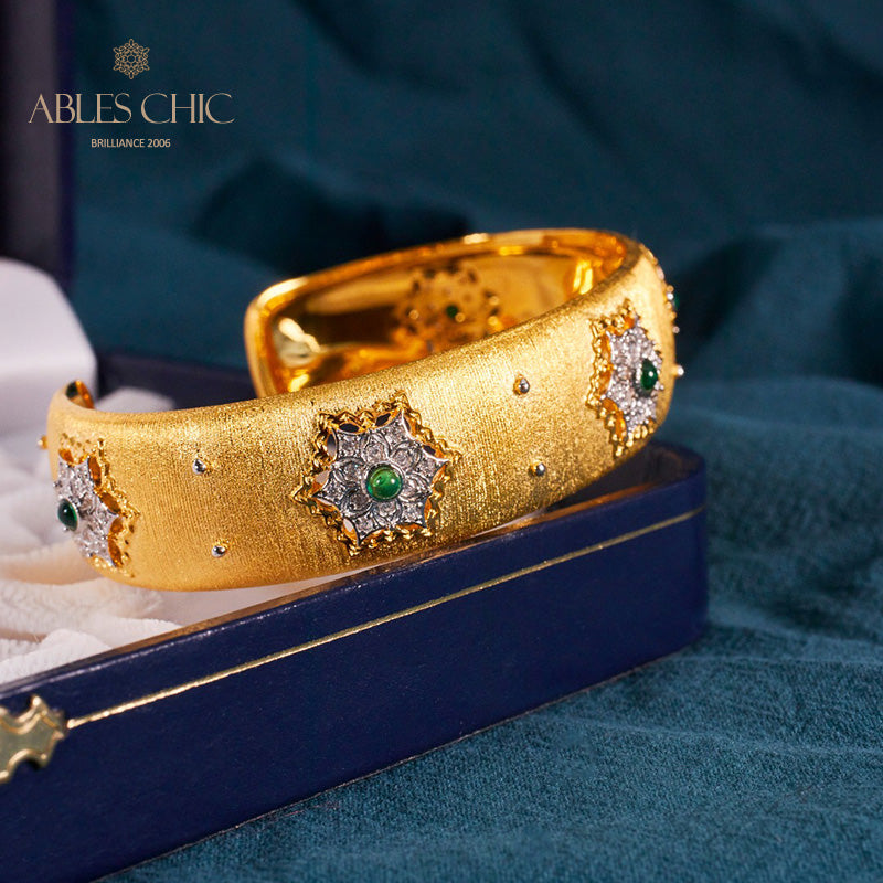 Florales Smaragd-Seidenarmband 6039