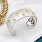 Pflaumenblüten-Seidenarmband 5610