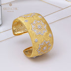 Seidiges Armband mit Wabenblumen 5245