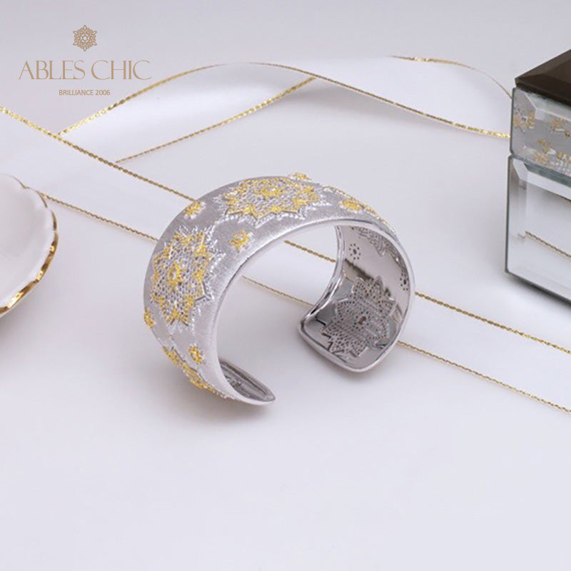 Seidiges Armband mit Wabenblumen 5243