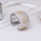 Seidiges Armband mit Wabenblumen 5243