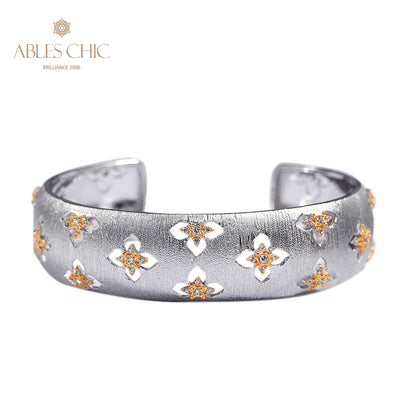 Silky Clovers Blumenarmband 5058