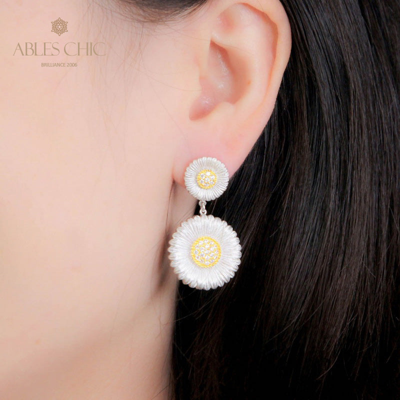 Daisy Chandelier Blumenohrringe 5300