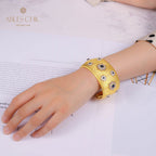 Breites Armband mit Edelsteinblumen 5457