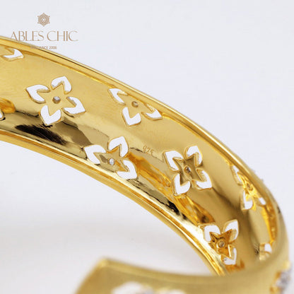 Silky Clovers Blumenarmband 5058