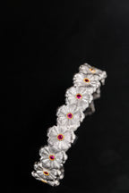 Rubin-Gänseblümchen-Blumenarmband 6137